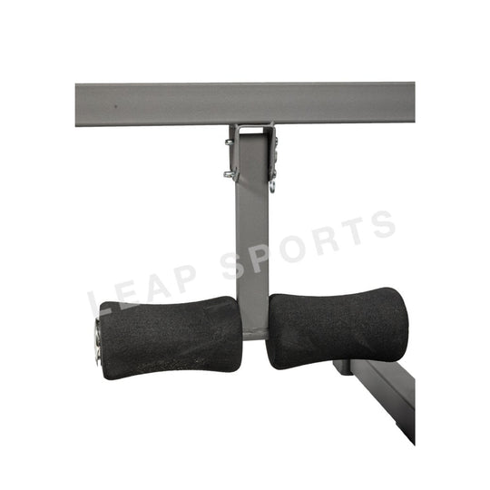 Tour de musculation avec barre de traction et support pour extensions de jambes