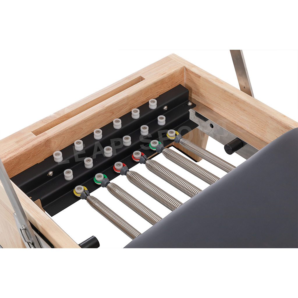 LEAP SPORTS Reformer Pilates Plus